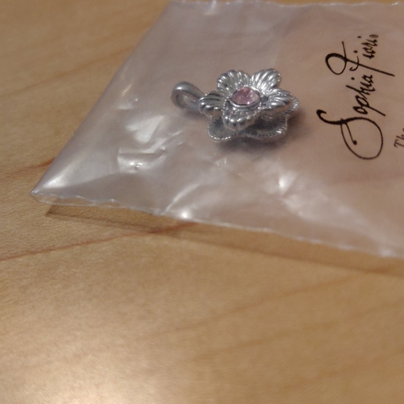 Sophia Fiori 2 Silver with Pink Sapphire Pendants - Picture 6 of 7